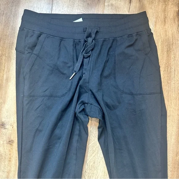 Zyia Black Joggers Size Small - Picture 3 of 12